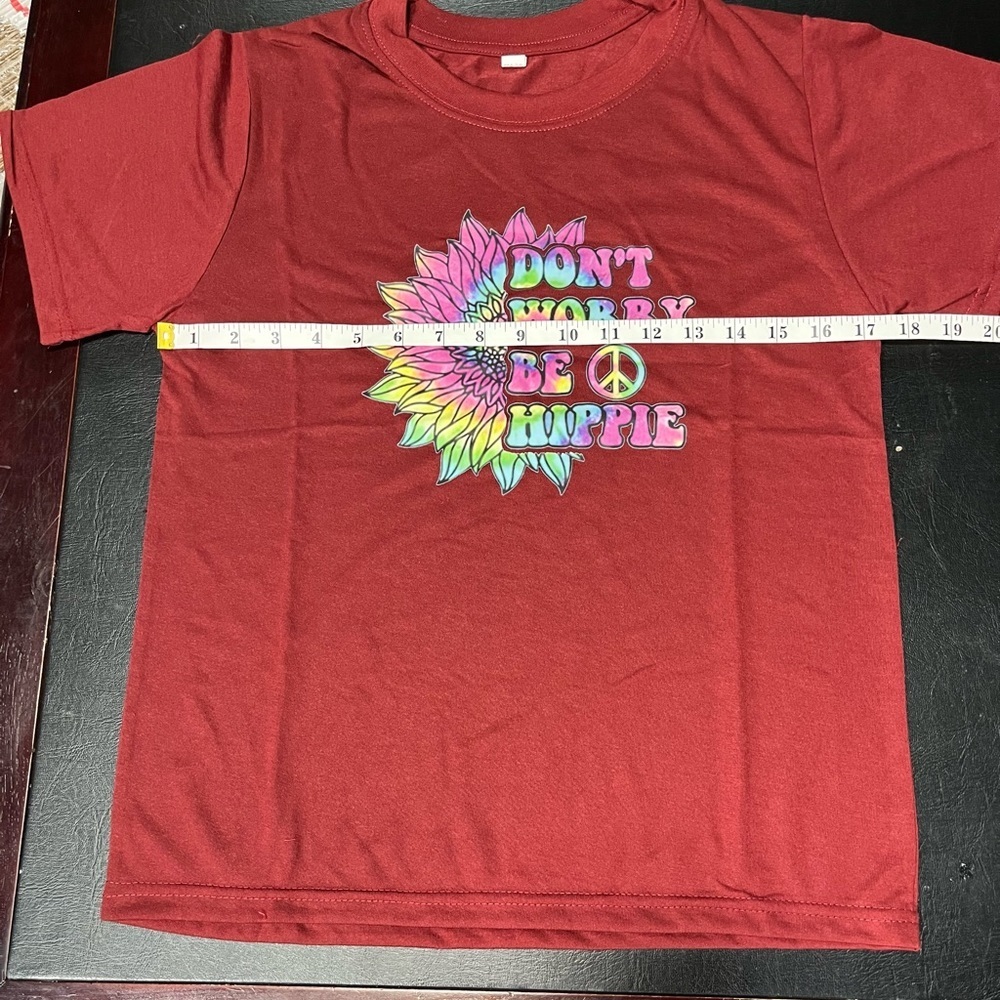 🔥Don’t Worry Be Hippie red tshirt - Picture 5 of 7